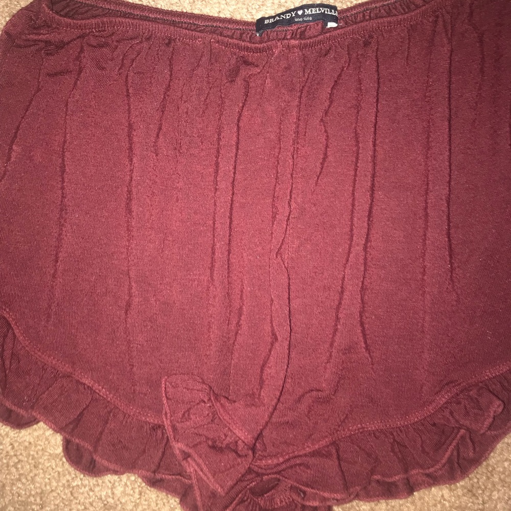 brandy melville burgundy shorts